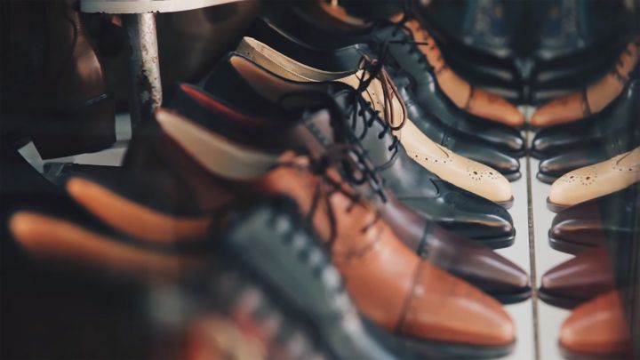 Kunsthandwerkliche Schuhe und Duftproben sind von der Liste der markierungspflichtigen Waren ausgeschlossen