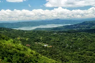 El Salvador führt E-Apostille ein